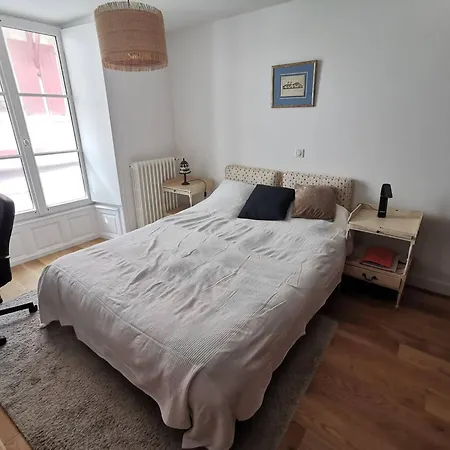 بيت للعطل Renove Hyper Centre St-jean-de-luz, 4 Pieces, 6 Couchages, Parking, 50m - Fr-1-792-31